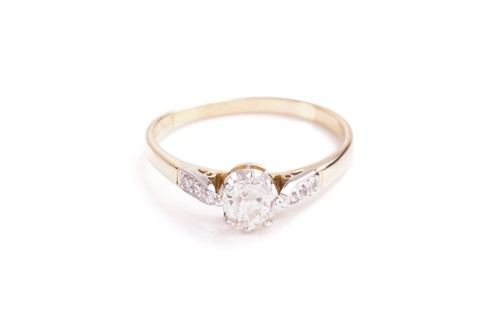 Lot 5 - A single stone diamond ring; the old cushion...