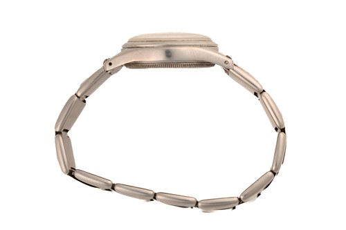 Lot 449 - A Tudor Oyster wristwatch, featuring a swiss...