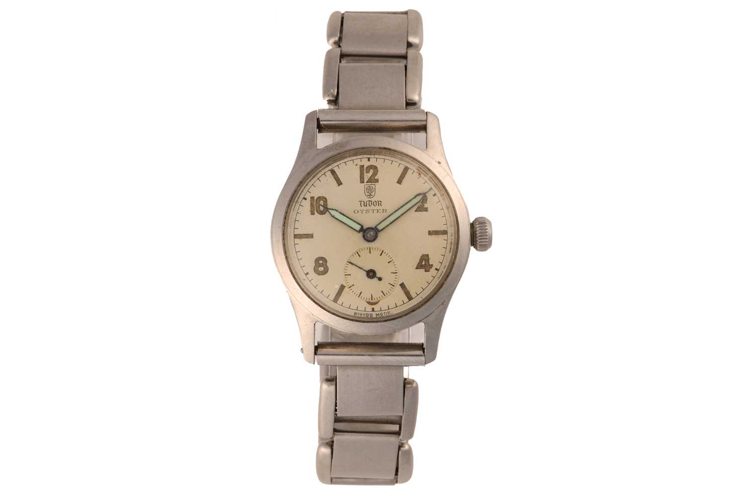 Lot 449 - A Tudor Oyster wristwatch, featuring a swiss...