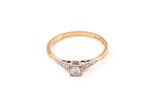 Lot 226 - A ring in 22ct gold together with three other...