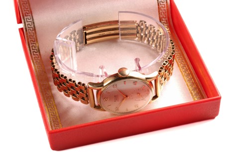 Lot 454 - A Rone Seventeen wristwatch, featuring a...