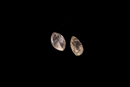 Lot 11 - Two Loose diamonds   Total weight of diamonds...