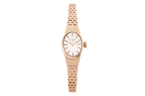 Lot 466 - A lady's Baume and Mercier watch, Girard...