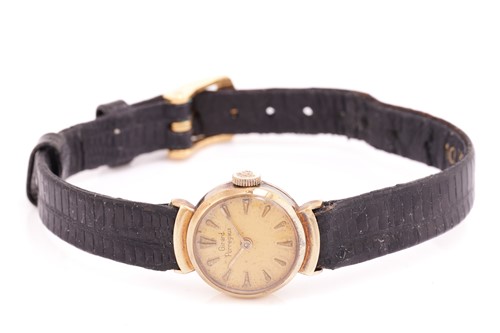 Lot 466 - A lady's Baume and Mercier watch, Girard...