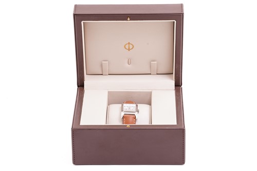 Lot 466 - A lady's Baume and Mercier watch, Girard...