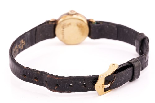 Lot 466 - A lady's Baume and Mercier watch, Girard...
