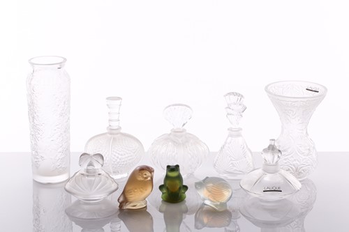 Lot 303 - Lalique: ten pieces of contemporary glass,...