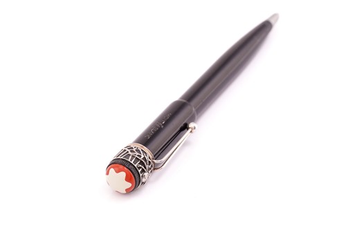 Lot 394 - Montblanc spider ballpoint pen, the black...