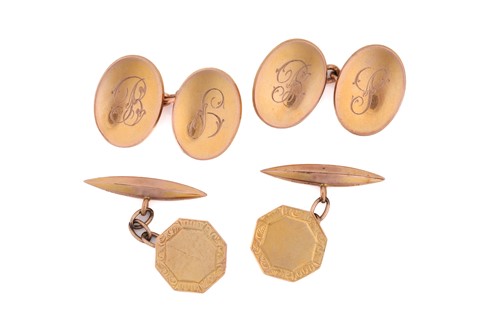 Lot 148 - Two pairs of 9ct yellow gold cufflinks; to...