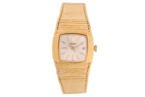 Lot 423 - An 18ct gold Baume & Mercier lady's wristwatch,...