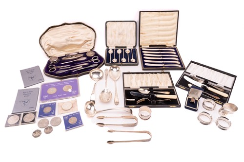 Lot 343 - A mixed quantity of silver and coins;...