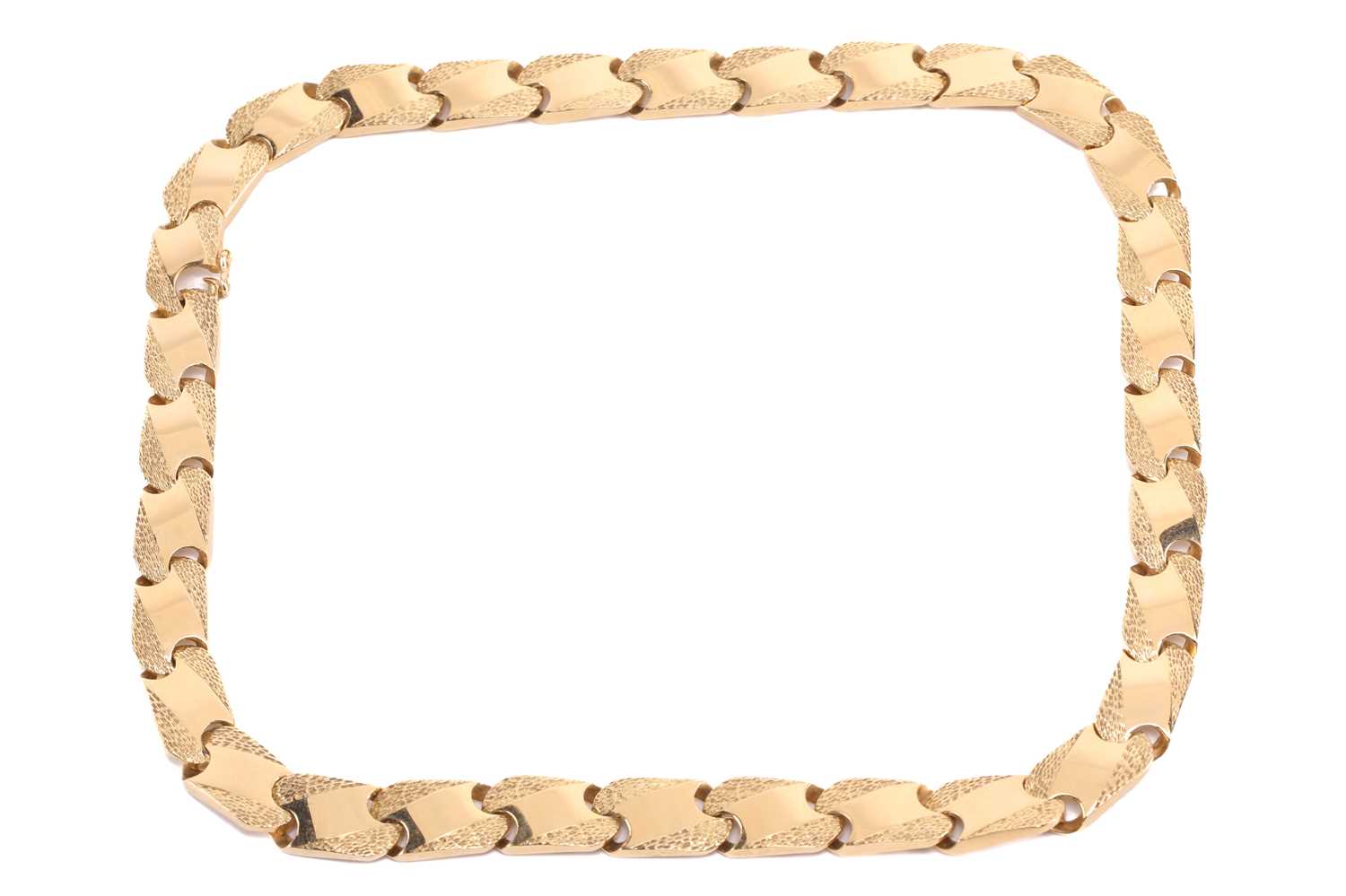 Lot 38 - A fancy curb link chain, panels part textured,...