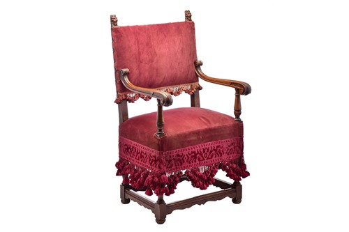 Lot 553 - A 17th-century French-style walnut throne...