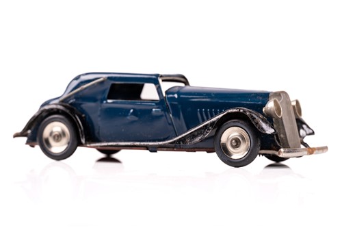 Lot 617 - A Tri-ang 'Minic' Carter Paterson & Pickfords...