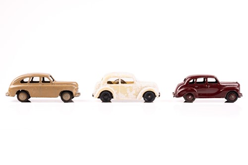 Lot 617 - A Tri-ang 'Minic' Carter Paterson & Pickfords...