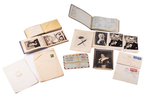 Lot 623 - A group of autograph albums and notes and...