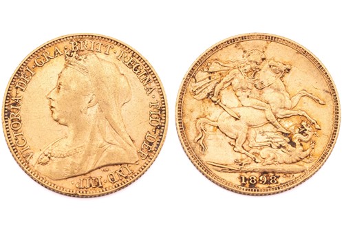 Lot 193 - A Victorian sovereign, dated 1898.