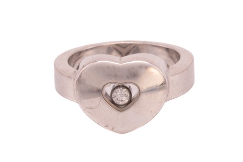 Lot 101 - Chopard - a 'Happy Diamonds' heart ring, set...