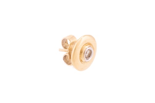 Lot 50 - A pair of diamond stud earrings, each...