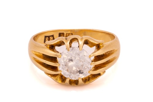 Lot 145 - A diamond gypsy ring in 18ct yellow gold,...