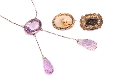Lot 100 - A silver and amethyst negligee necklace, the...