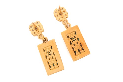 Lot 3 - A pair of Peruvian earrings, in Pre-Columbian...