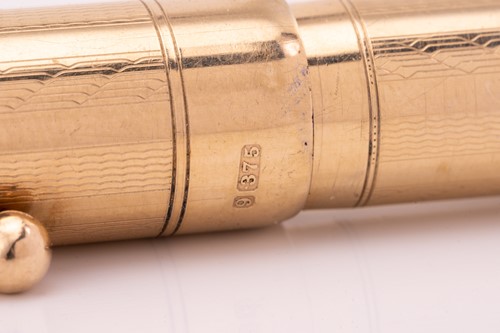 Lot 385 - A Mabie Todd& Co Ltd Swan 9ct gold...