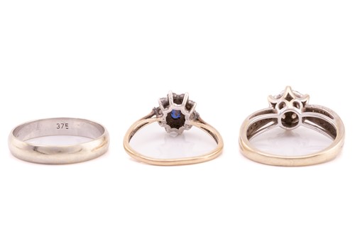 Lot 211 - Three 9ct rings comprising of a diamond...