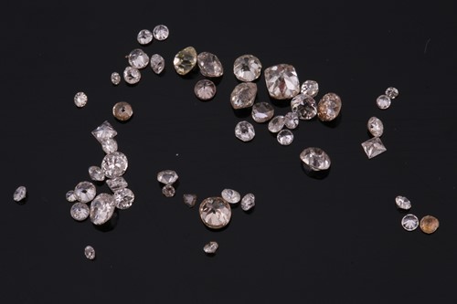 Lot 295 - 4.05ct Melee parcel of loose diamonds...