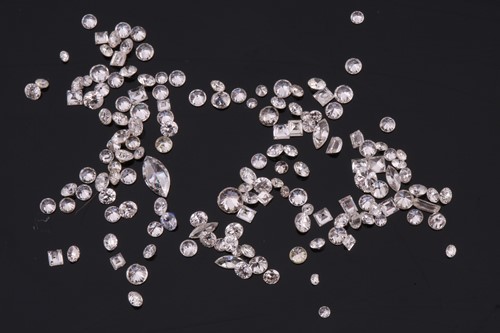 Lot 183 - 4.49ct Melee parcel of loose diamonds...