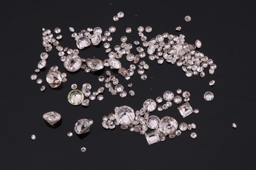 Lot 251 - 6.91ct Melee parcel of loose diamonds...