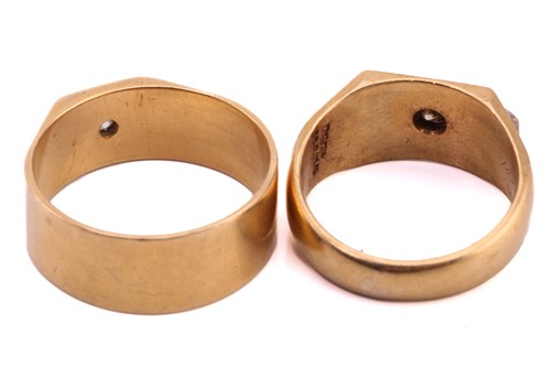 Lot 291 - Two gentleman's diamond set rings in 18ct...