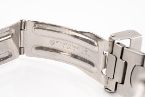 Lot 408 - An Omega Seamaster professional 200m,...