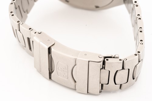 Lot 408 - An Omega Seamaster professional 200m,...