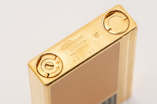 Lot 334 - An S.T. Dupont Limited Edition 'Gatsby' gold...