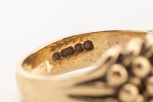 Lot 208 - A miscellaneous collection of jewellery...