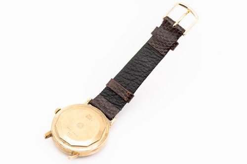 Lot 442 - A Roamer 9ct gold automatic wristwatch, the...