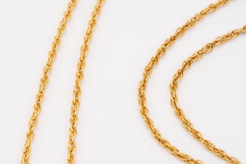 Lot 122 - A sovereign pendant on chain; the sovereign...