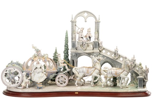 Lot 213 - A large and impressive Lladro figure group,...