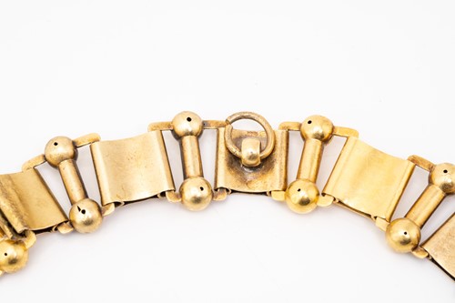 Lot 65 - A yellow metal book link chain necklace,...
