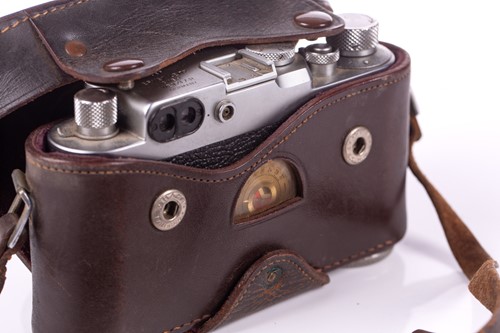 Lot 226 - A 1958 Leica DBP Ernst Leitz GMBH Wetzlar IIIg...