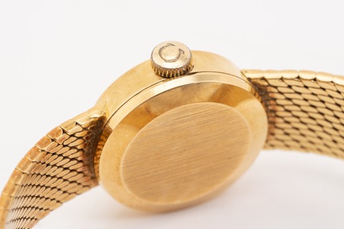 Lot 410 - An Omega ladymatic 18ct yellow gold automatic...
