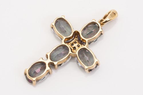 Lot 192 - A large smoky quartz cocktail ring and a...