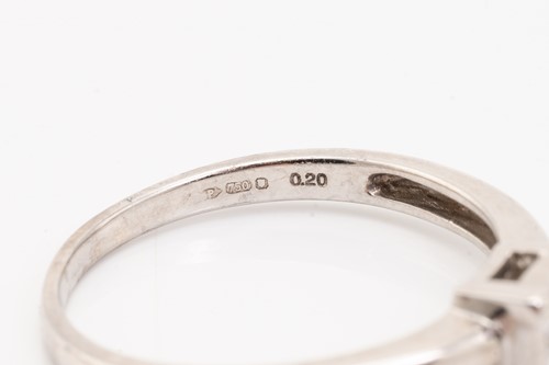 Lot 149 - A diamond set ring, comprising four...