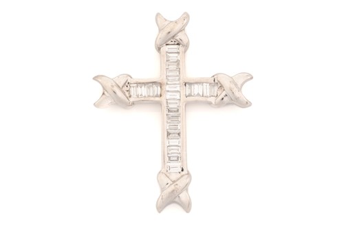 Lot 191 - A diamond-set cross pendant, comprising twenty-...