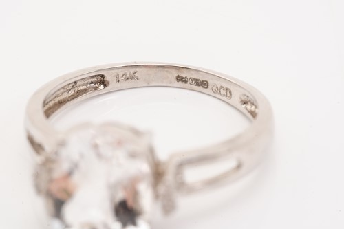 Lot 25 - A platinum and diamond solitaire ring, set...
