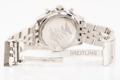 Lot 395 - A Breitling Bentley GT, with an automatic...