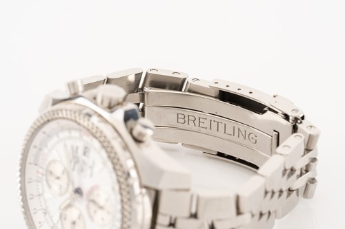 Lot 395 - A Breitling Bentley GT, with an automatic...