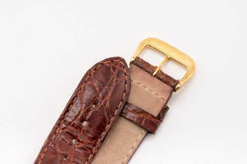 Lot 380 - A Longines Flagship 18ct gold watch, featuring...