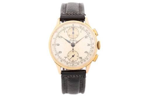 Lot 387 - A 1940's Breitling chronograph 178, featuring...